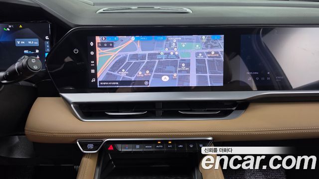 Renault Korea Grand Koleos 1.5 E-TECH Iconic 2WD 2025 — фото 13
