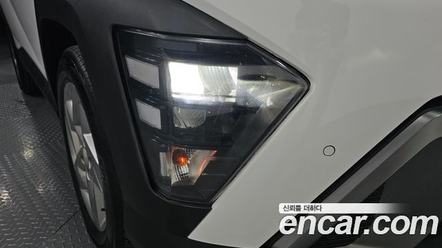 Hyundai Kona (SX2) Gasoline 1.6 Turbo 2WD Modern 2023 — фото 22
