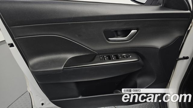 Hyundai Kona (SX2) Gasoline 1.6 Turbo 2WD Modern 2023 — фото 24