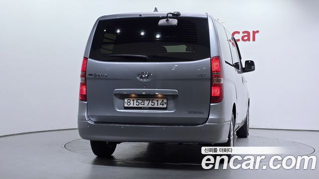 Hyundai Grand Starex Van 5-Seater Modern 2021 — фото 4