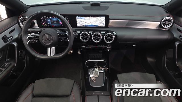 Mercedes-Benz CLA-Class (C118) CLA250 4MATIC 2025 — фото 7