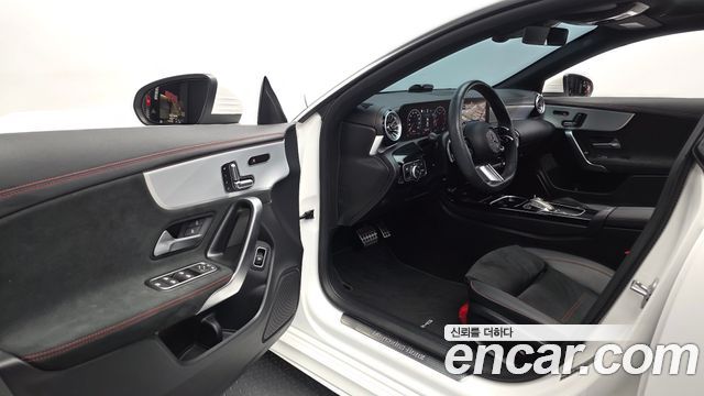Mercedes-Benz CLA-Class (C118) CLA250 4MATIC 2025 — фото 10