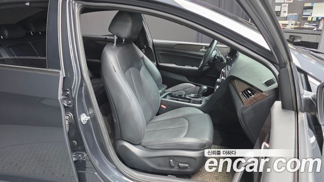Hyundai Sonata New Rise 1.6 Turbo Smart 2019 — фото 12