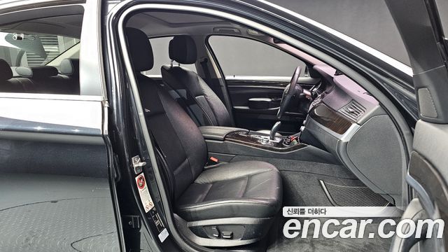 BMW 5 Series (F10) 520d 2012 — фото 11