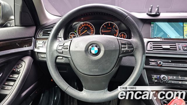 BMW 5 Series (F10) 520d 2012 — фото 13