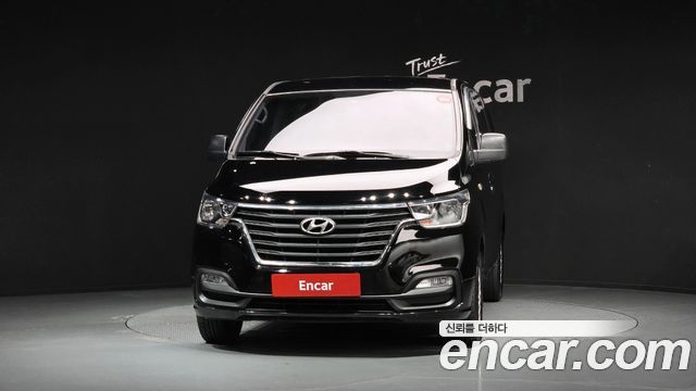 Hyundai Grand Starex Van 3-Seater Smart 2019 — фото 3