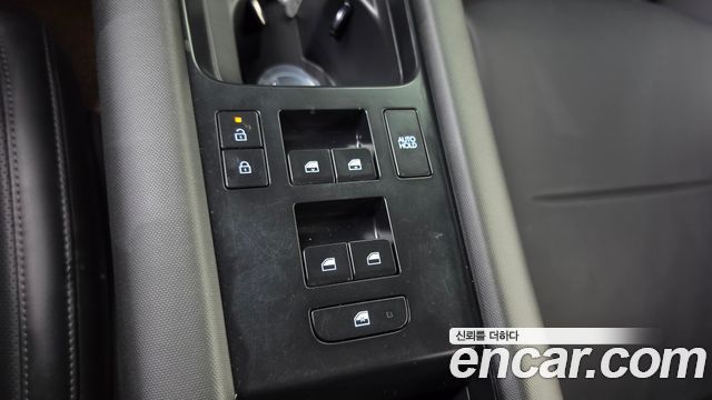 Hyundai Ioniq 6 Long Range Exclusive + 2023 — фото 17