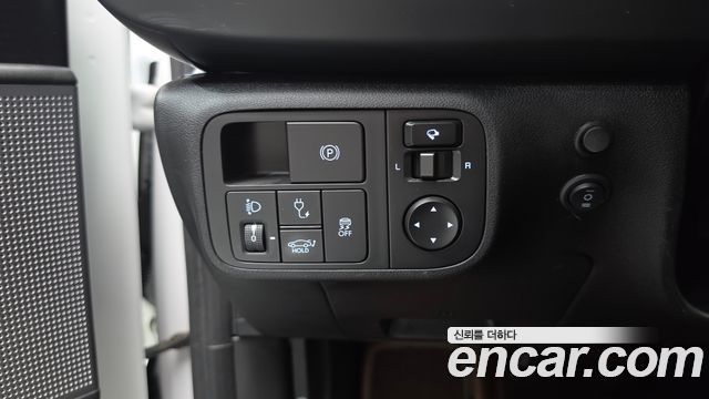Hyundai Ioniq 6 Long Range Exclusive + 2023 — фото 18