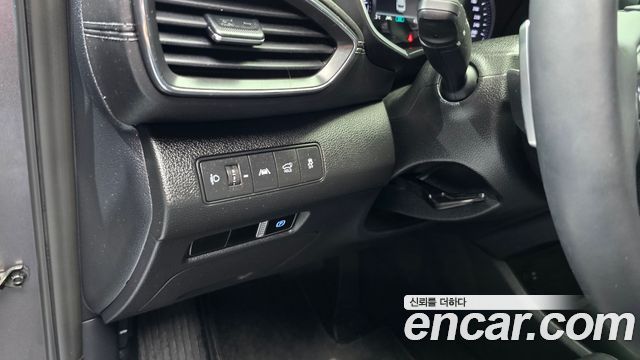 Hyundai Santa Fe HEV 1.6 2WD Exclusive 2022 — фото 19