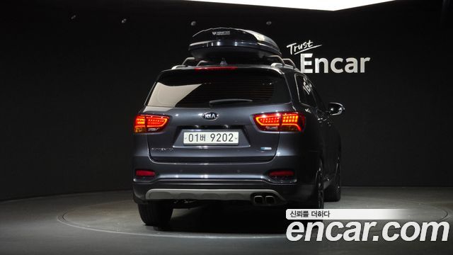 Kia Sorento Diesel 2.0 2WD Prestige 2018 — фото 4