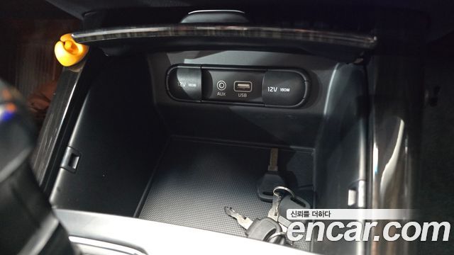 Kia Sorento Diesel 2.0 2WD Prestige 2018 — фото 13