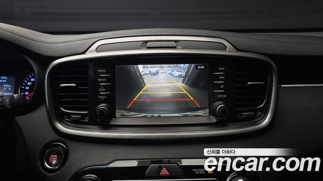 Kia Sorento Diesel 2.0 2WD Prestige 2018 — фото 16
