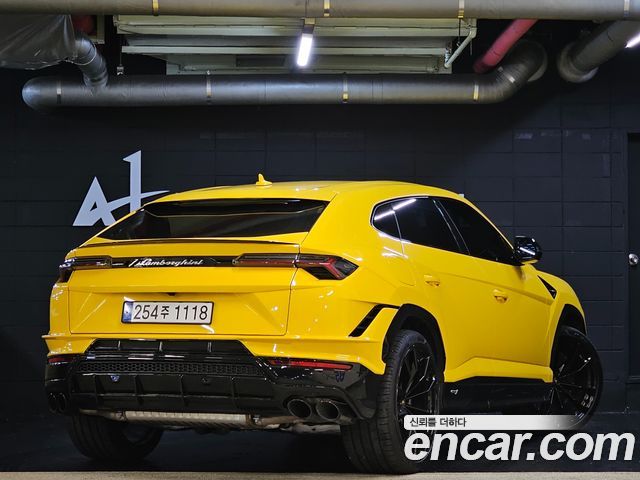 Lamborghini Urus 4.0 V8 S 2024 — фото 7