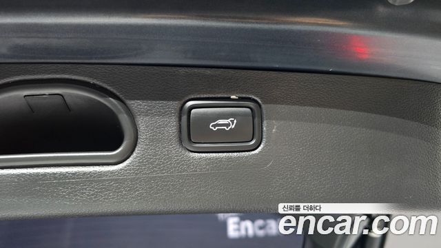 Hyundai Tucson Diesel 2.0 2WD Modern 2020 — фото 17