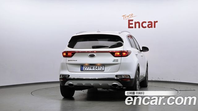 Kia Sportage The Bold Diesel 2.0 4WD Prestige 2020 — фото 4