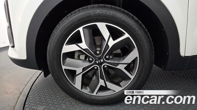 Kia Sportage The Bold Diesel 2.0 4WD Prestige 2020 — фото 5