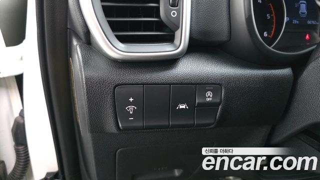 Kia Sportage The Bold Diesel 2.0 4WD Prestige 2020 — фото 19