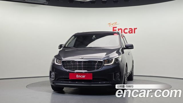 Kia Carnival 11-seater Prestige 2015 — фото 3