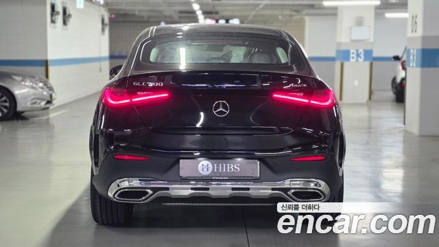 Mercedes-Benz GLC-Class (X254) GLC300 4MATIC Coupe 2026 — фото 4
