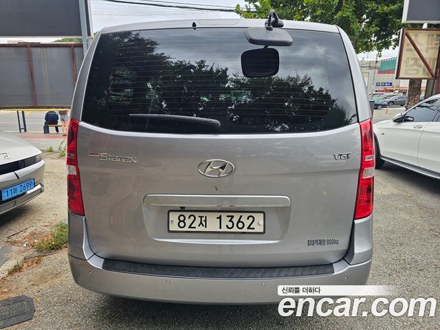 Hyundai Grand Starex Van 3-Seater Smart 2021 — фото 5