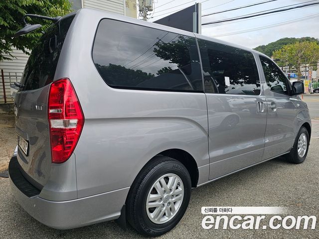 Hyundai Grand Starex Van 3-Seater Smart 2021 — фото 6