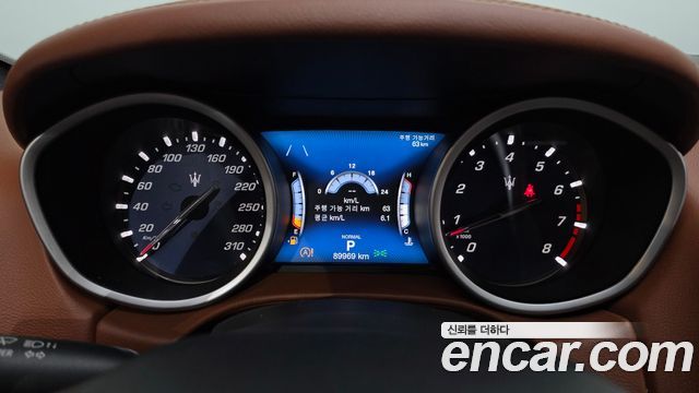 Maserati Ghibli 3.0S Q4 GranSport 3rd 2019 — фото 8