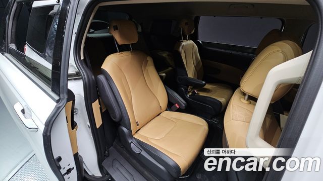 Kia Carnival (IV) Diesel 9-Seater Noblesse 2023 — фото 11