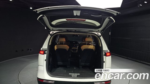 Kia Carnival (IV) Diesel 9-Seater Noblesse 2023 — фото 20