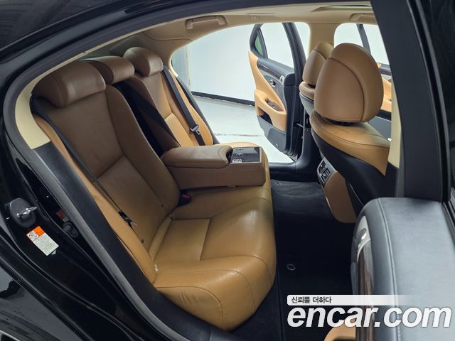 Lexus LS460 Supreme XF40 2015 — фото 15