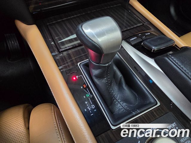Lexus LS460 Supreme XF40 2015 — фото 19