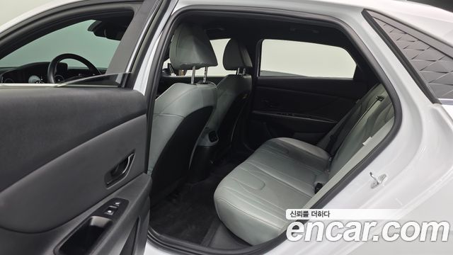 Hyundai Avante (CN7) 1.6 Inspiration 2024 — фото 16
