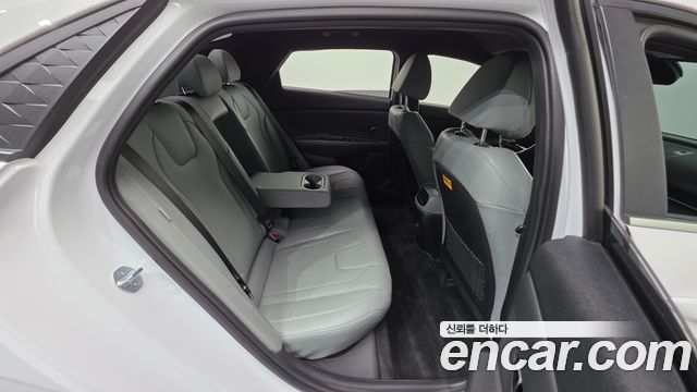Hyundai Avante (CN7) 1.6 Inspiration 2024 — фото 18