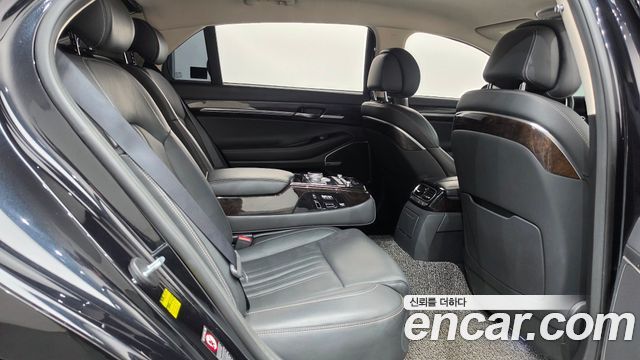 Genesis G90 3.8 AWD Luxury 2019 — фото 11