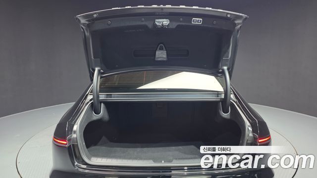Hyundai Grandeur Hybrid (GN7) Exclusive 2023 — фото 20