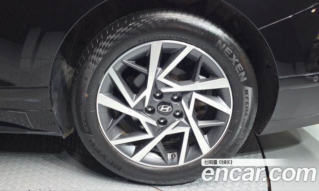 Hyundai Grandeur Hybrid (GN7) Exclusive 2023 — фото 21