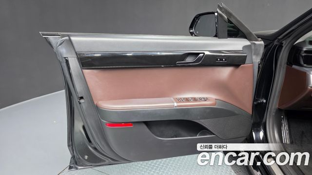 Hyundai Grandeur Hybrid (GN7) Exclusive 2023 — фото 24