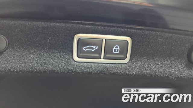 Hyundai Grandeur Hybrid (GN7) Exclusive 2023 — фото 32