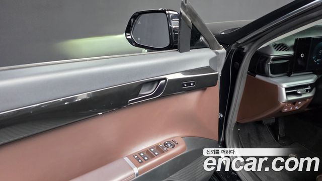 Hyundai Grandeur Hybrid (GN7) Exclusive 2023 — фото 37