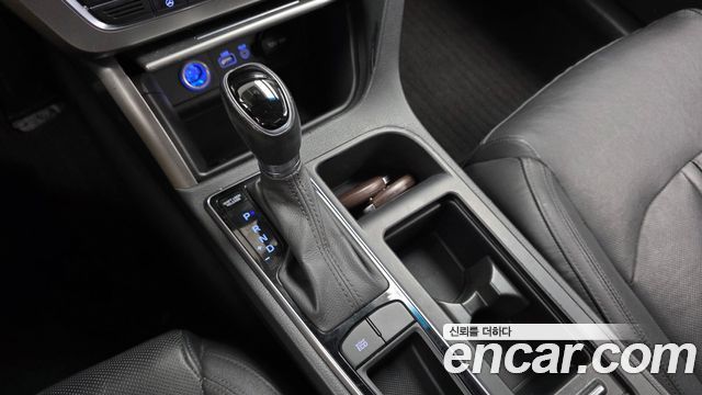 Hyundai Sonata (LF) LPI Premium 2015 — фото 9