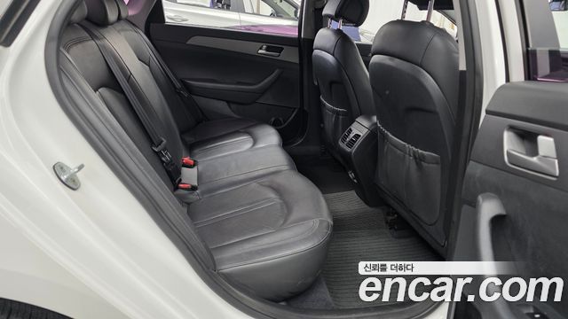 Hyundai Sonata (LF) LPI Premium 2015 — фото 11