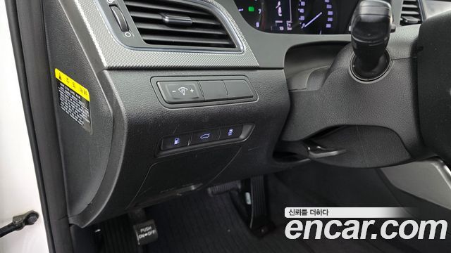Hyundai Sonata (LF) LPI Premium 2015 — фото 18
