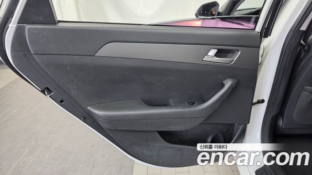 Hyundai Sonata (LF) LPI Premium 2015 — фото 25