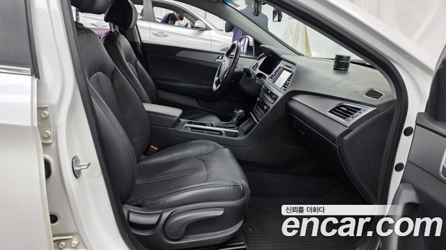 Hyundai Sonata (LF) LPI Premium 2015 — фото 26