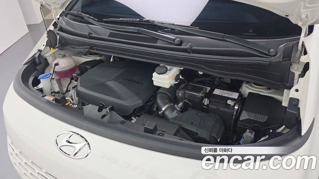 Hyundai Staria Tourer 9-Seater Modern 2022 — фото 6