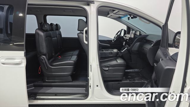 Hyundai Staria Tourer 9-Seater Modern 2022 — фото 19