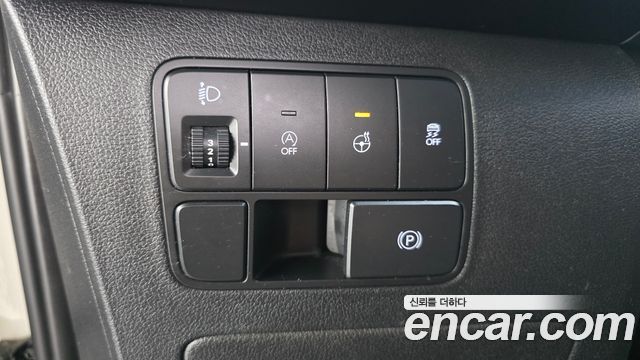 Hyundai Staria Tourer 9-Seater Modern 2022 — фото 28