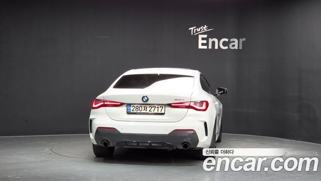 BMW 4 Series (G22) 430i First Edition Coupe 2021 — фото 4