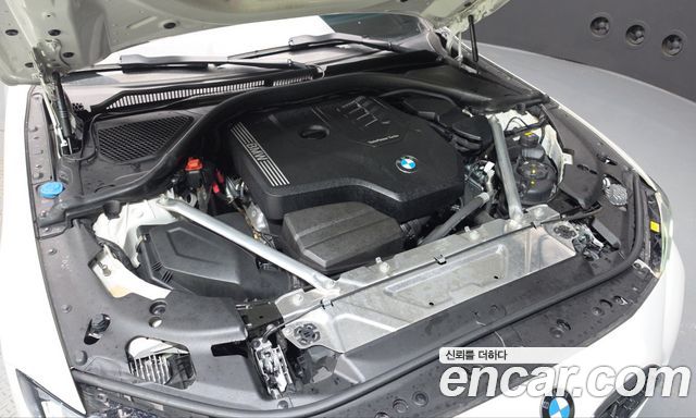 BMW 4 Series (G22) 430i First Edition Coupe 2021 — фото 6