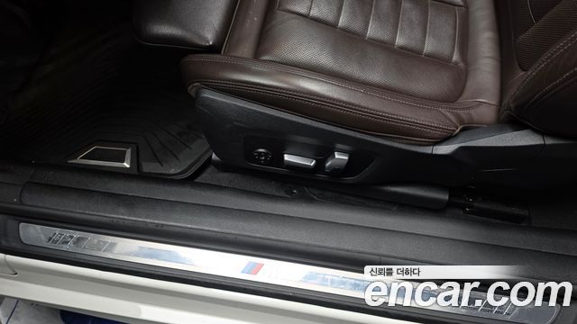 BMW 4 Series (G22) 430i First Edition Coupe 2021 — фото 29