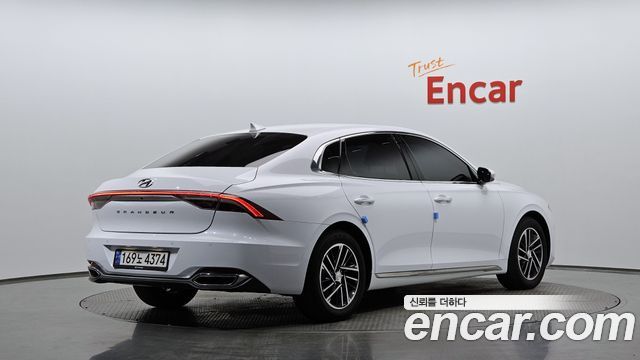 Hyundai Grandeur (IG) 2.5 Premium 2023 — фото 2